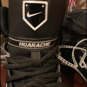Nike Baseball shoes 9.5